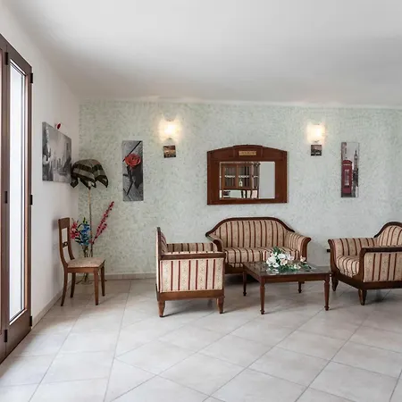 Alba - Salento Reservation * Racale