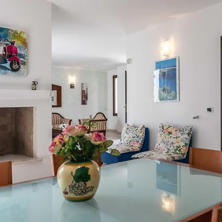 Aura - Salento Reservation